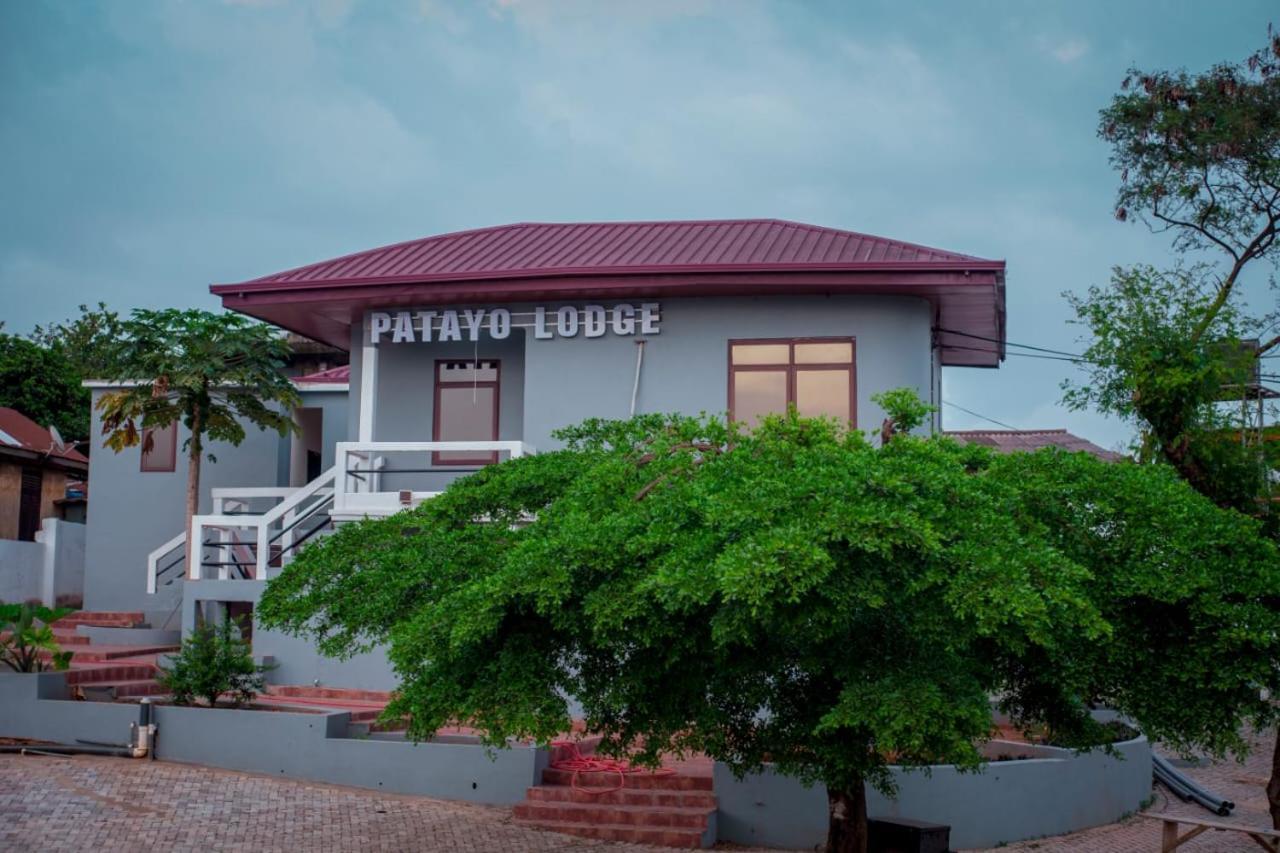 Patayo Lodge Кумасі Екстер'єр фото